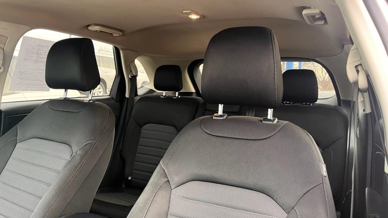 Ford Edge Vehicle Image 06