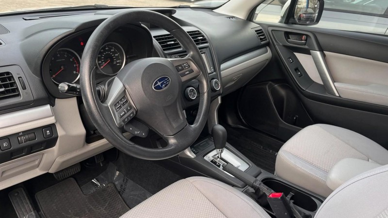 Subaru Forester Vehicle Image 05