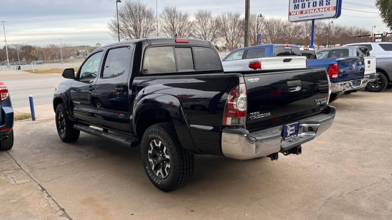 Toyota Tacoma Vehicle Image 07