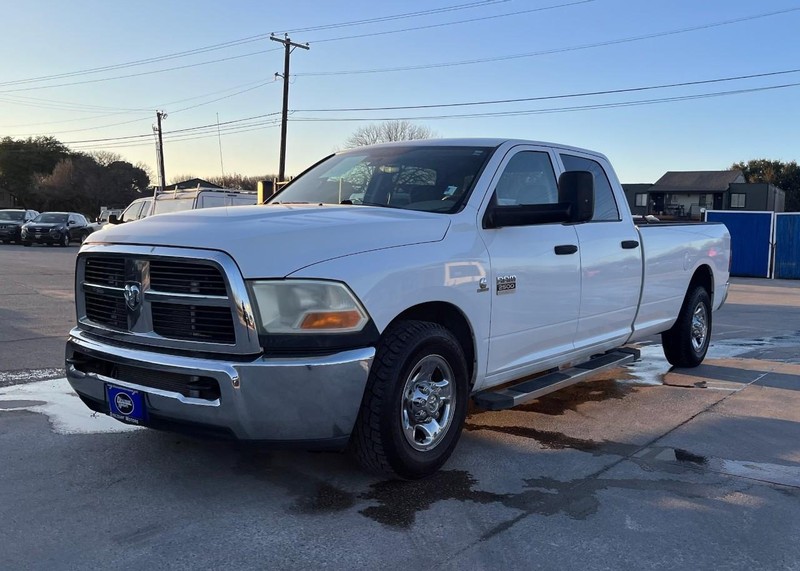 Ram 2500 Vehicle Image 02