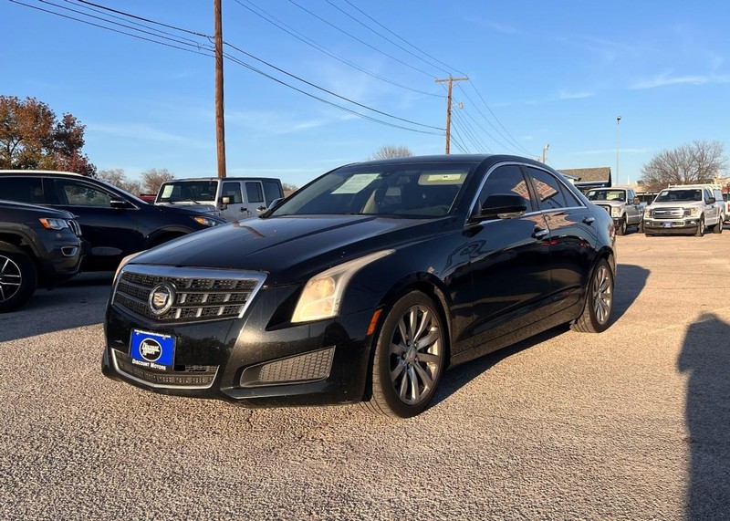 Cadillac ATS Sedan Vehicle Image 02