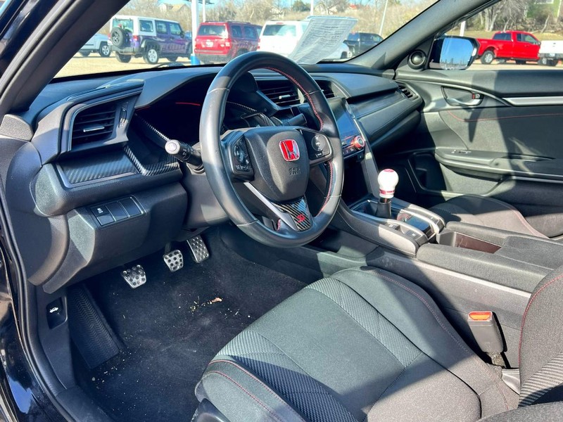 Honda Civic Si Sedan Vehicle Image 05