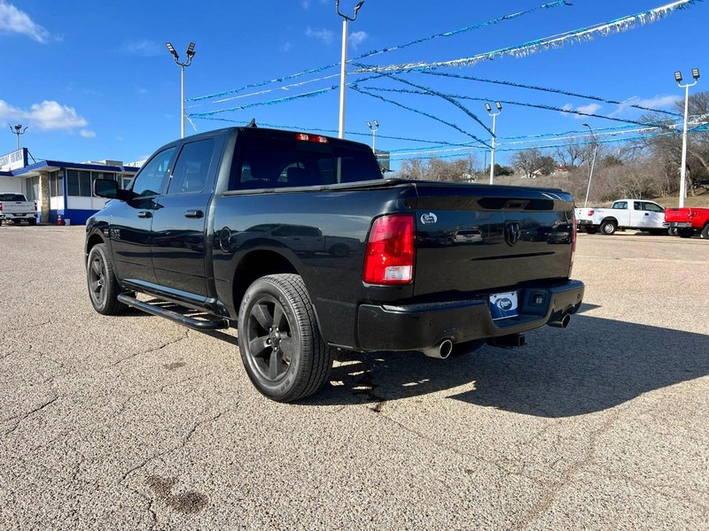 Ram 1500 Vehicle Image 03