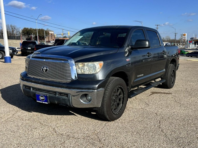 Toyota Tundra 2WD Truck Vehicle Image 02