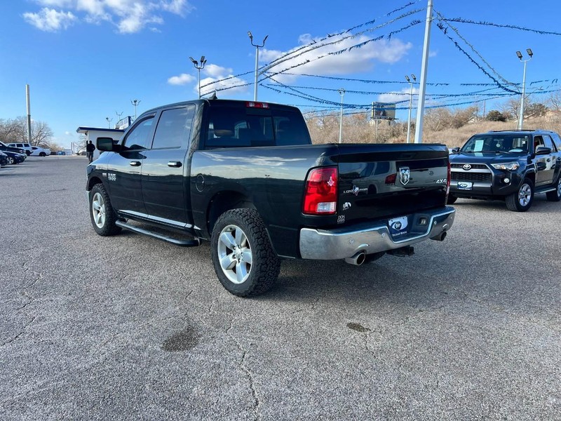 Ram 1500 Vehicle Image 03
