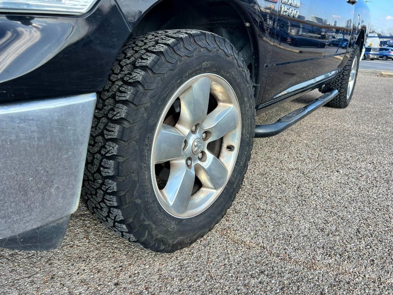 Ram 1500 Vehicle Image 04