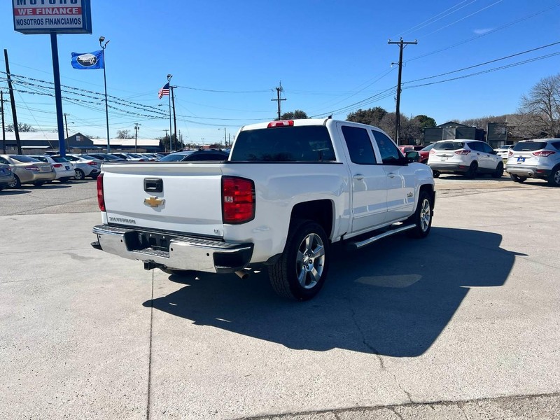 Chevrolet Silverado 1500 Vehicle Image 04