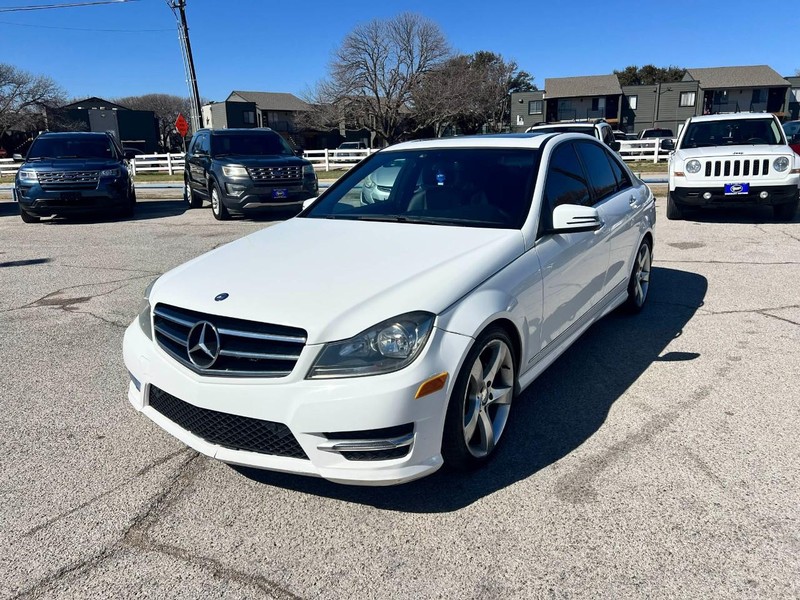 Mercedes-Benz C-Class Vehicle Image 02