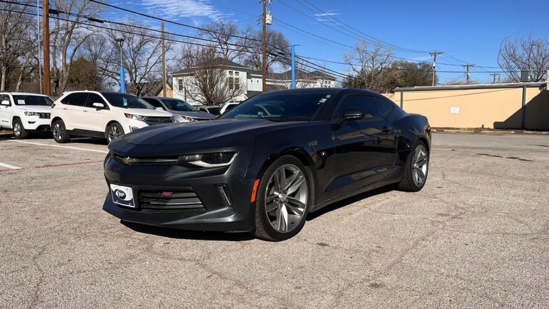 Chevrolet Camaro Vehicle Image 02