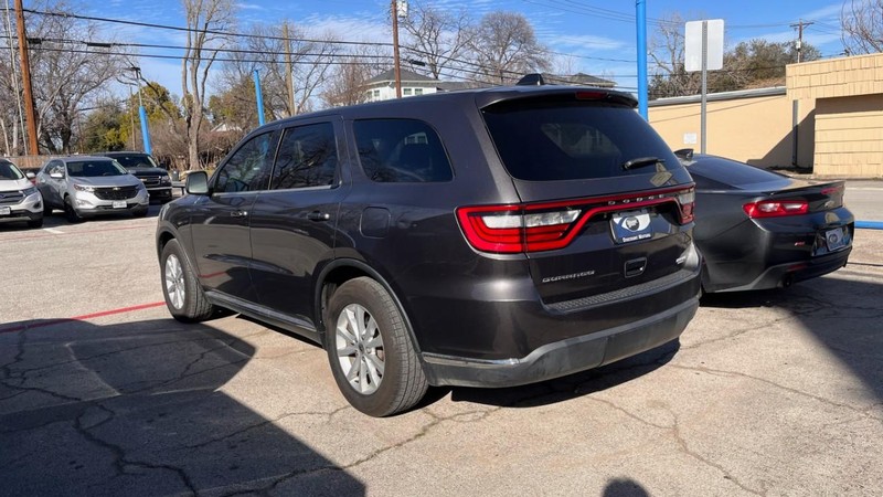 Dodge Durango Vehicle Full-screen Gallery Image 07
