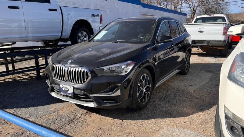 BMW X1 Vehicle Image 02