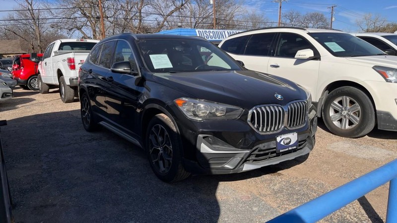 BMW X1 Vehicle Image 03