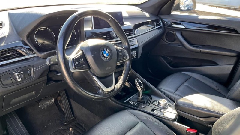 BMW X1 Vehicle Image 05