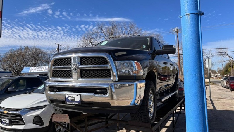 Ram 2500 Vehicle Image 02