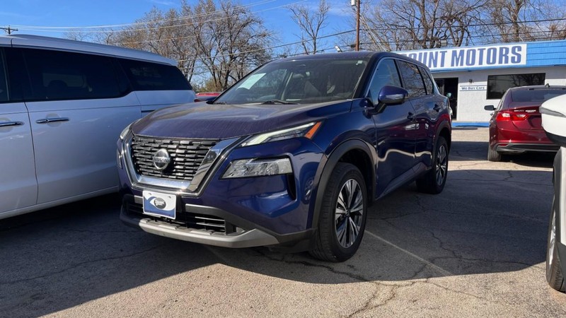 Nissan Rogue Vehicle Image 02