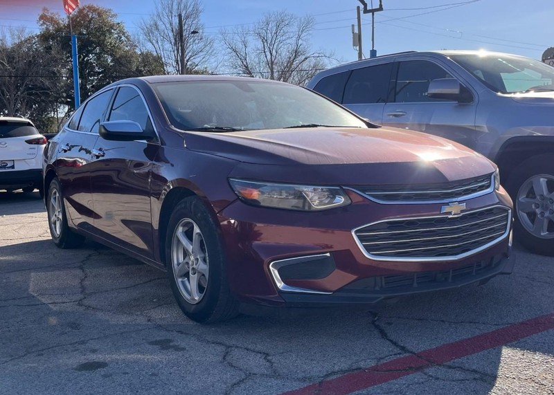 Chevrolet Malibu Vehicle Image 03