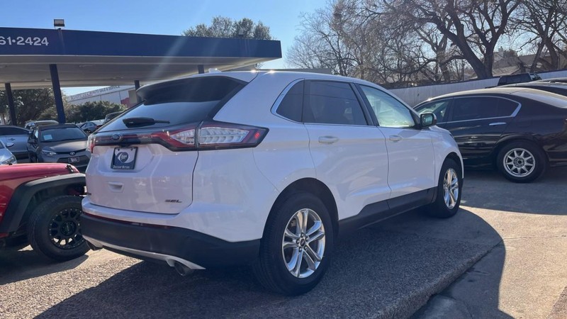 Ford Edge Vehicle Image 04