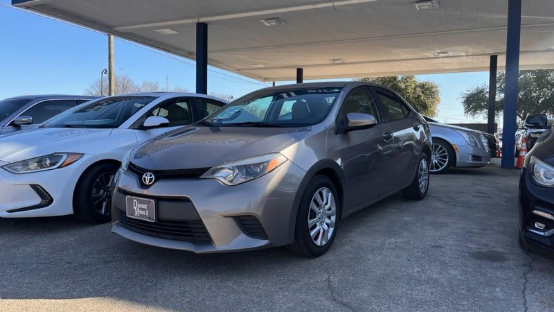 Toyota Corolla Vehicle Image 02