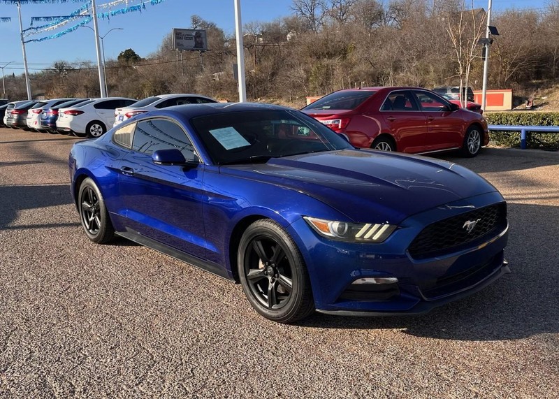 Ford Mustang Vehicle Image 03