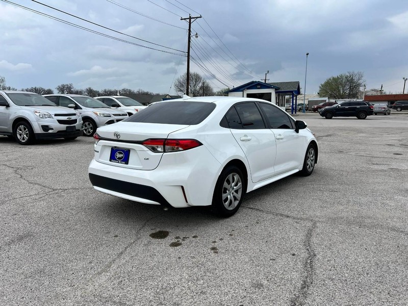 Toyota Corolla Vehicle Image 04
