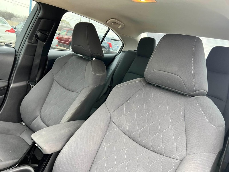 Toyota Corolla Vehicle Image 06