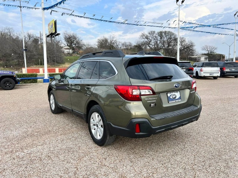 Subaru Outback Vehicle Image 07