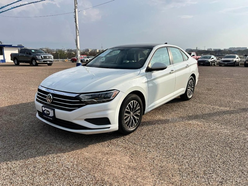 Volkswagen Jetta Vehicle Image 02