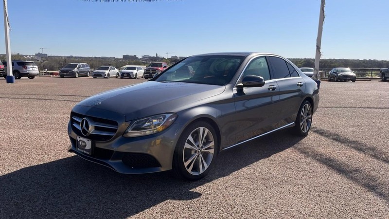 Mercedes-Benz C-Class Vehicle Image 02