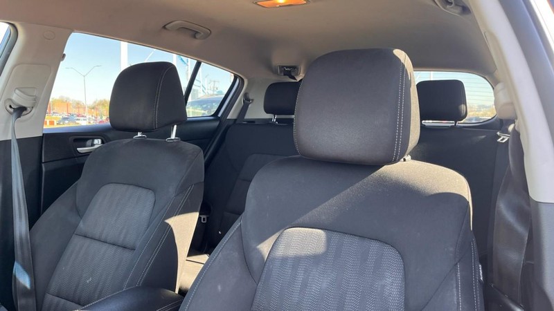 Kia Sportage Vehicle Image 06