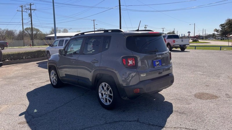 Jeep Renegade Vehicle Image 07