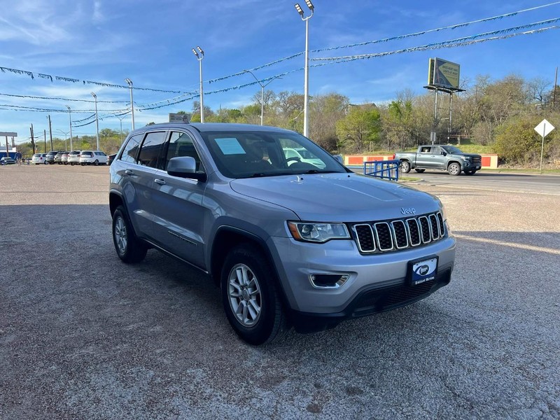 Jeep Grand Cherokee Vehicle Image 03