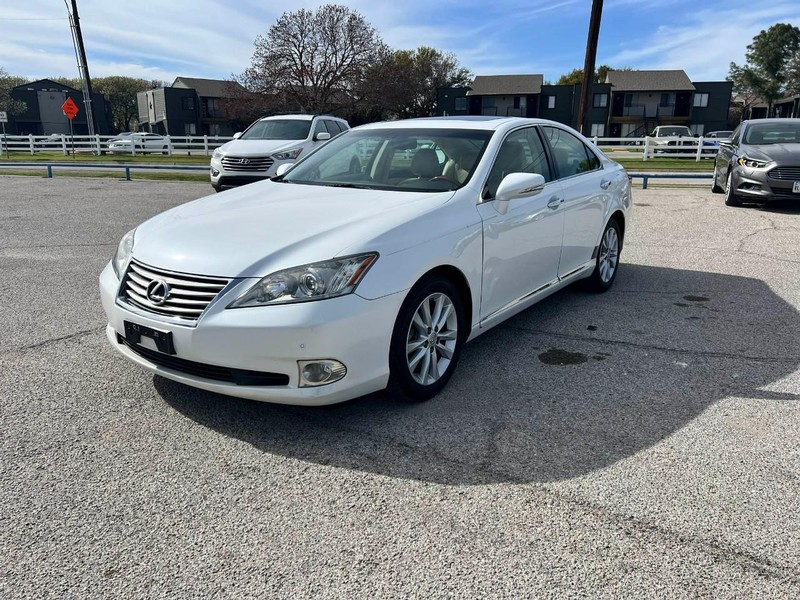 Lexus ES 350 Vehicle Image 02