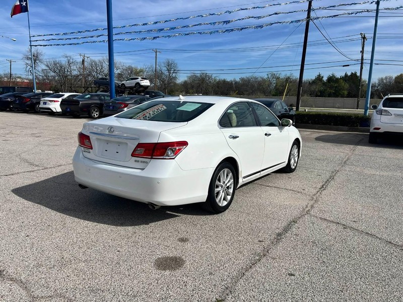 Lexus ES 350 Vehicle Image 04
