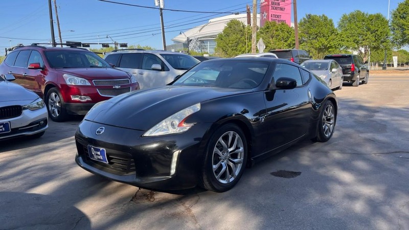 Nissan 370Z Vehicle Image 03