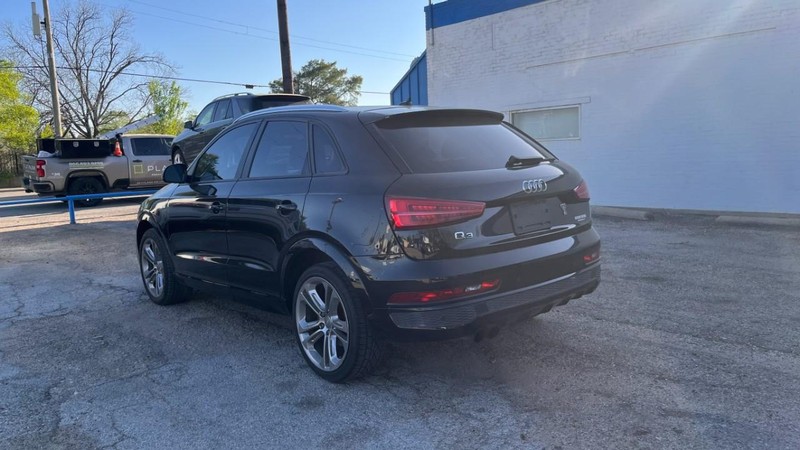 Audi Q3 Vehicle Image 03