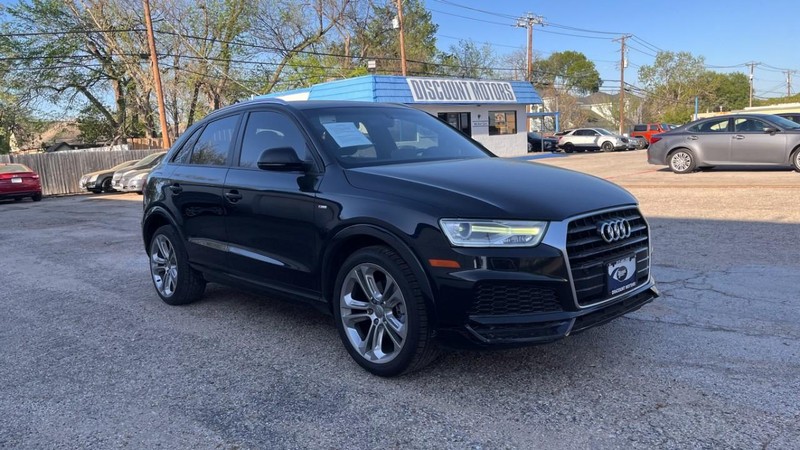 Audi Q3 Vehicle Image 04