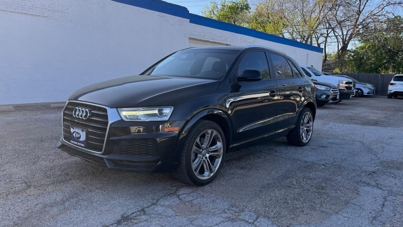 Audi Q3 Vehicle Image 06