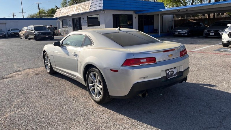 Chevrolet Camaro Vehicle Image 06