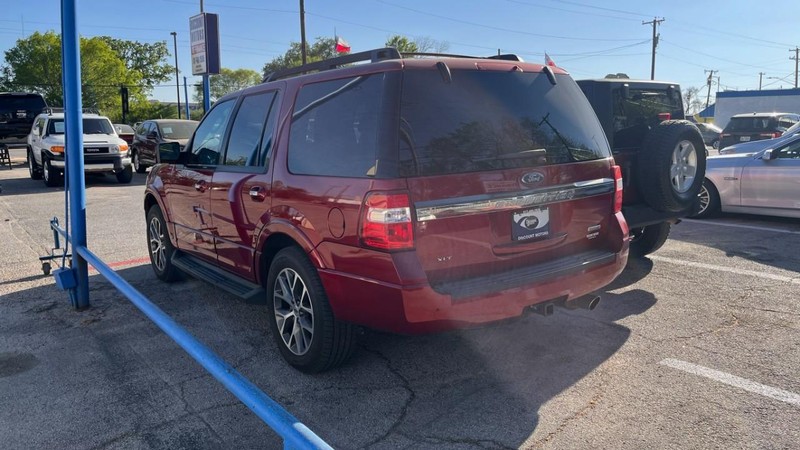 Ford Expedition Vehicle Image 06