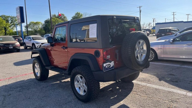 Jeep Wrangler Vehicle Image 07