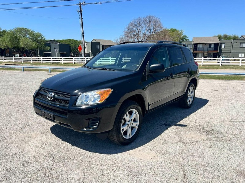 Toyota RAV4 Vehicle Image 02