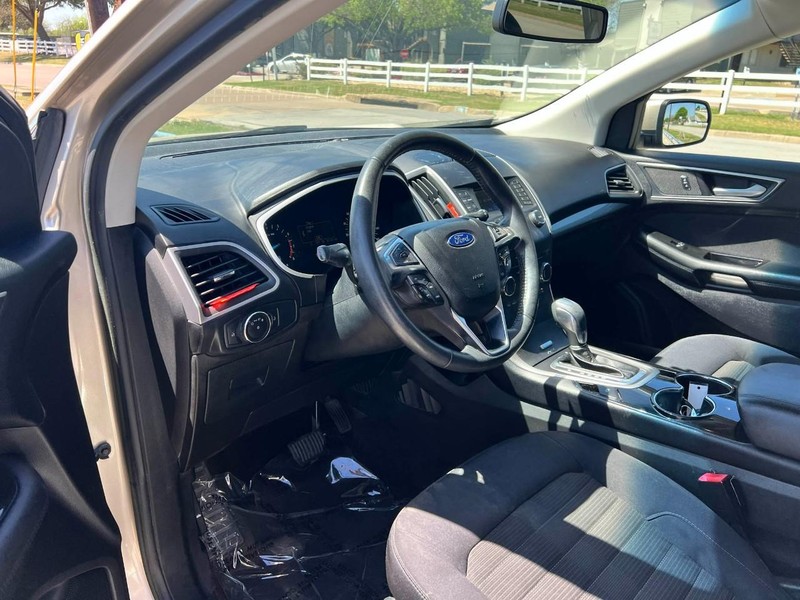 Ford Edge Vehicle Image 06