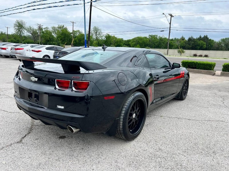 Chevrolet Camaro Vehicle Image 04