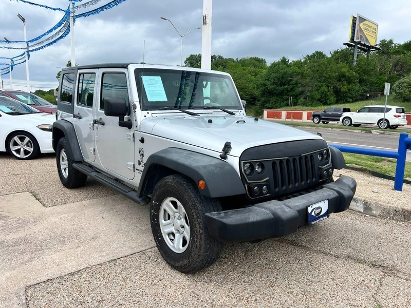 Jeep Wrangler Vehicle Image 03