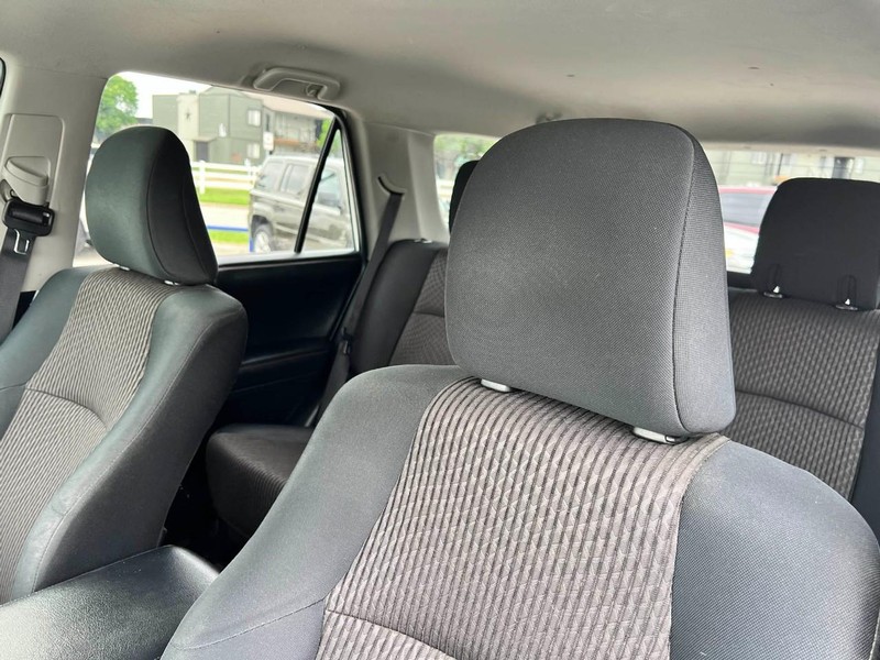 Toyota 4Runner Vehicle Image 07