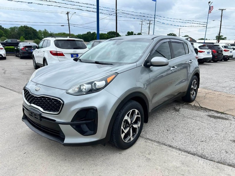 Kia Sportage Vehicle Image 02