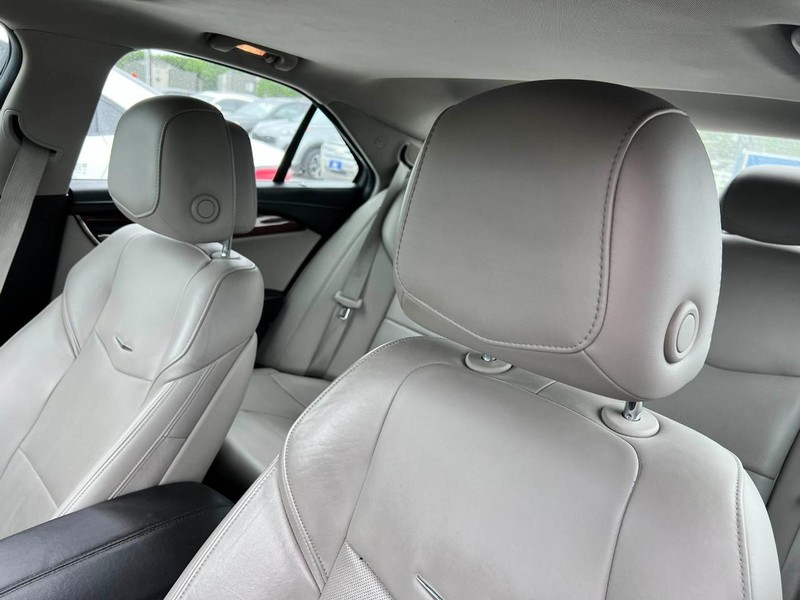 Cadillac ATS Vehicle Image 07