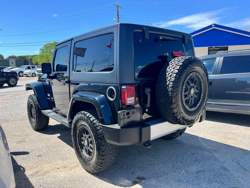 Jeep Wrangler Vehicle Image 05