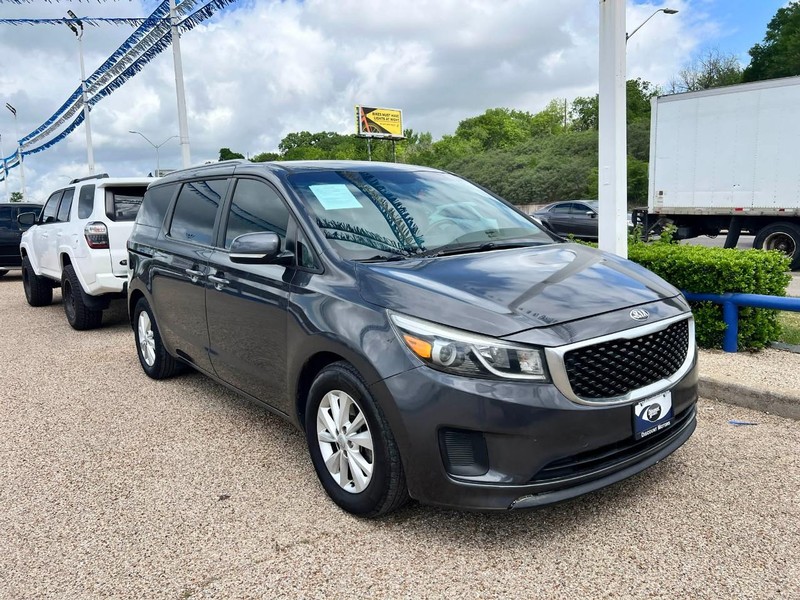 Kia Sedona Vehicle Image 03