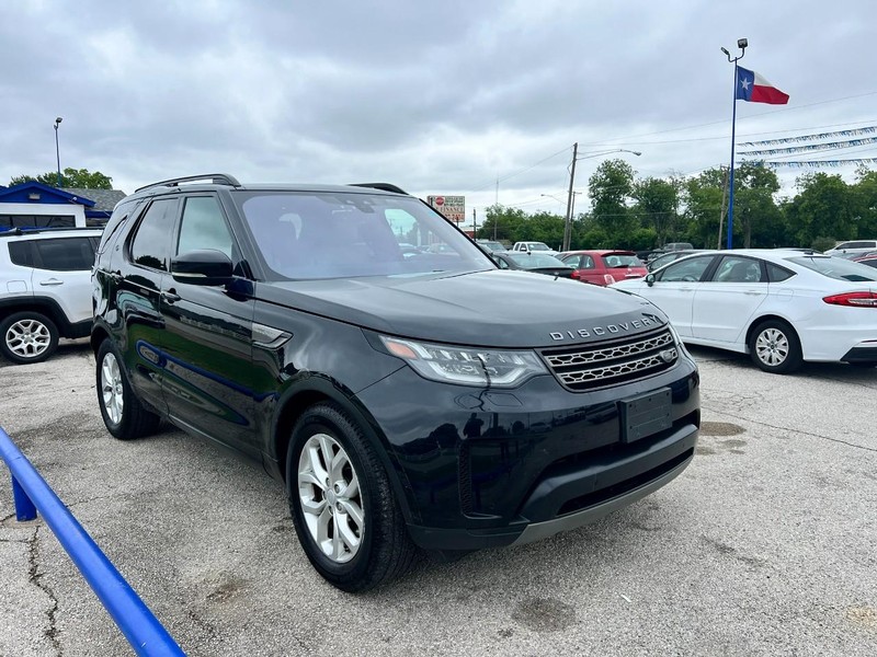 Land Rover Discovery Vehicle Image 03